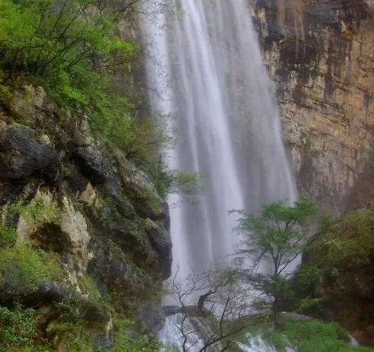 Nacimiento Rio MundoCasa Rural